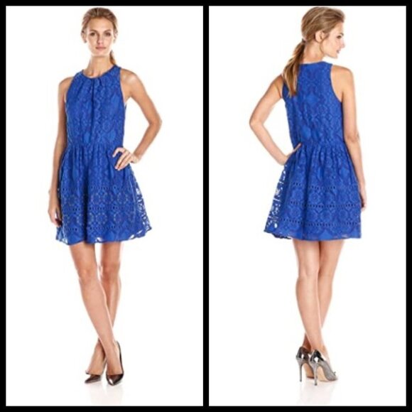 💕GREYLIN💕 Yunis Grommet Lace Fit-And-Flare Dress - Picture 7 of 16